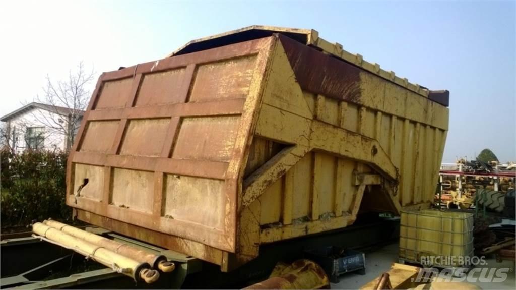 CAT 735 Chassis en ophanging