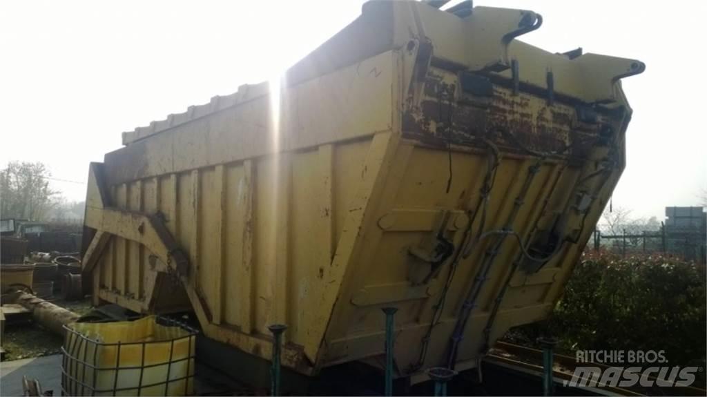 CAT 735 Chassis en ophanging