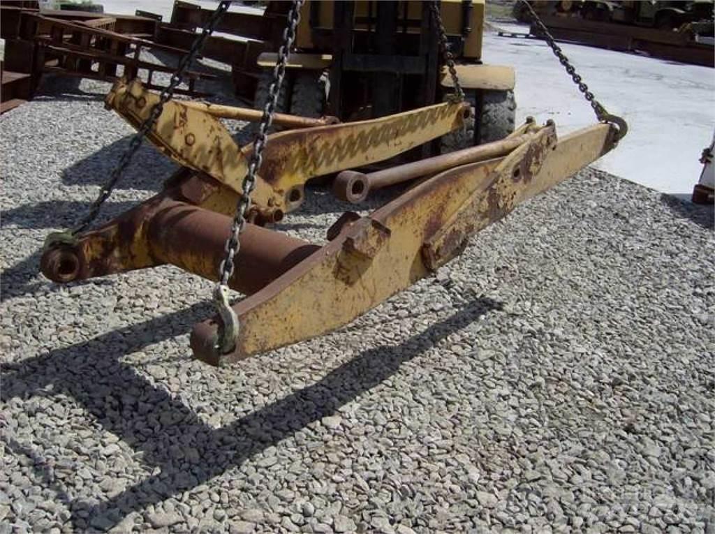 CAT 910 Chassis en ophanging
