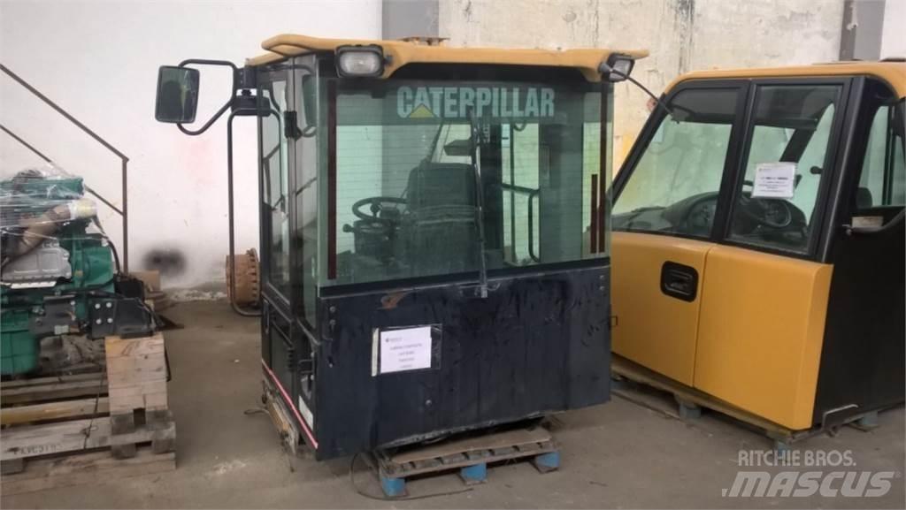 CAT 928G Chassis en ophanging