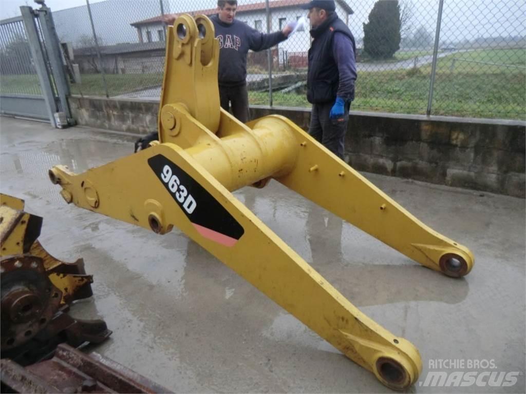 CAT 963D Chassis en ophanging