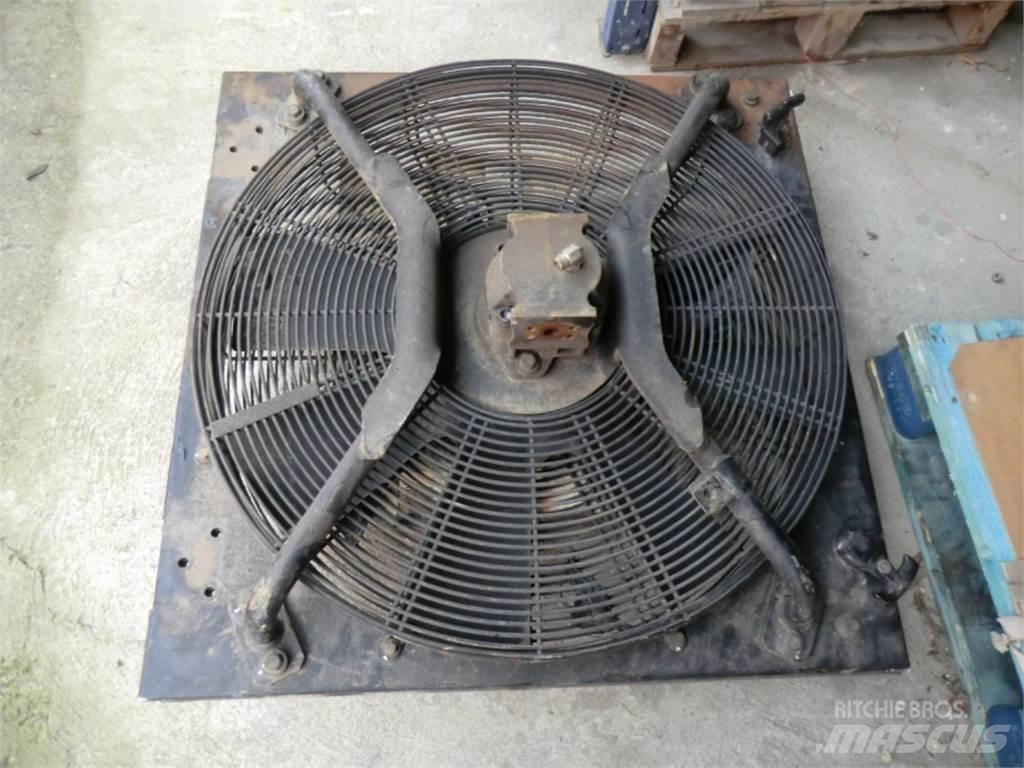 CAT 963D Chassis en ophanging