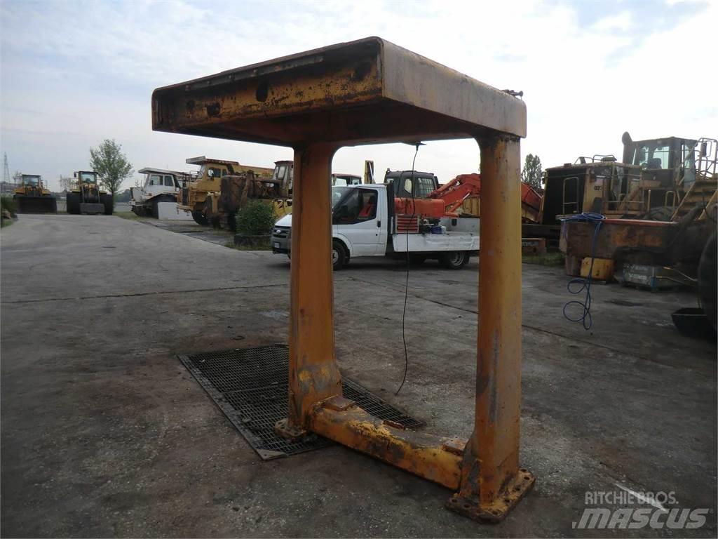 CAT 988B Chassis en ophanging