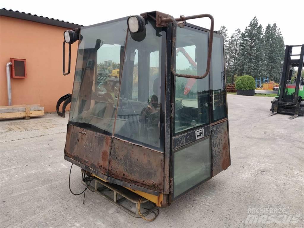 CAT 988G Chassis en ophanging