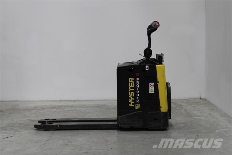 Hyster P2.0S Meerij pallettruck met platform