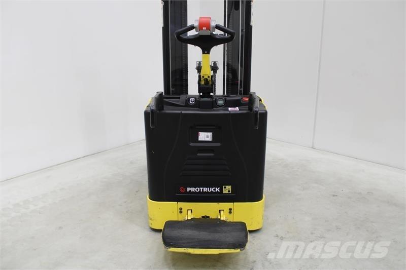 Hyster P2.0S Meerij pallettruck met platform