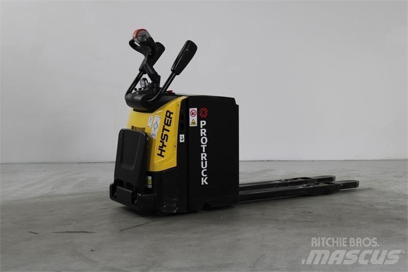 Hyster P2.0S Meerij pallettruck met platform