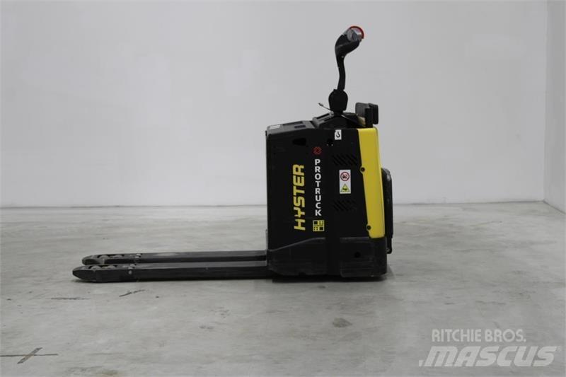 Hyster P2.0S Meerij pallettruck met platform