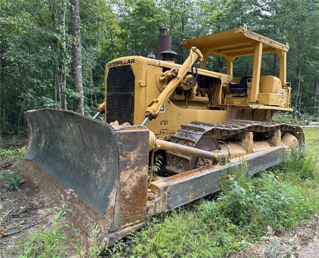 CAT D8H Rupsdozers