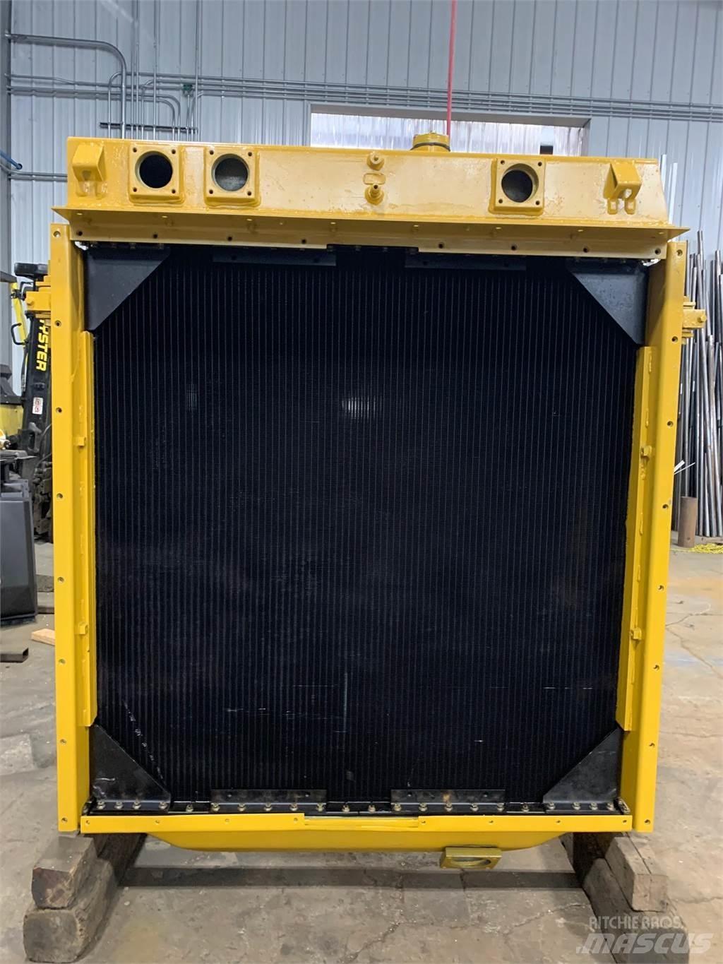 CAT D9L Radiatoren