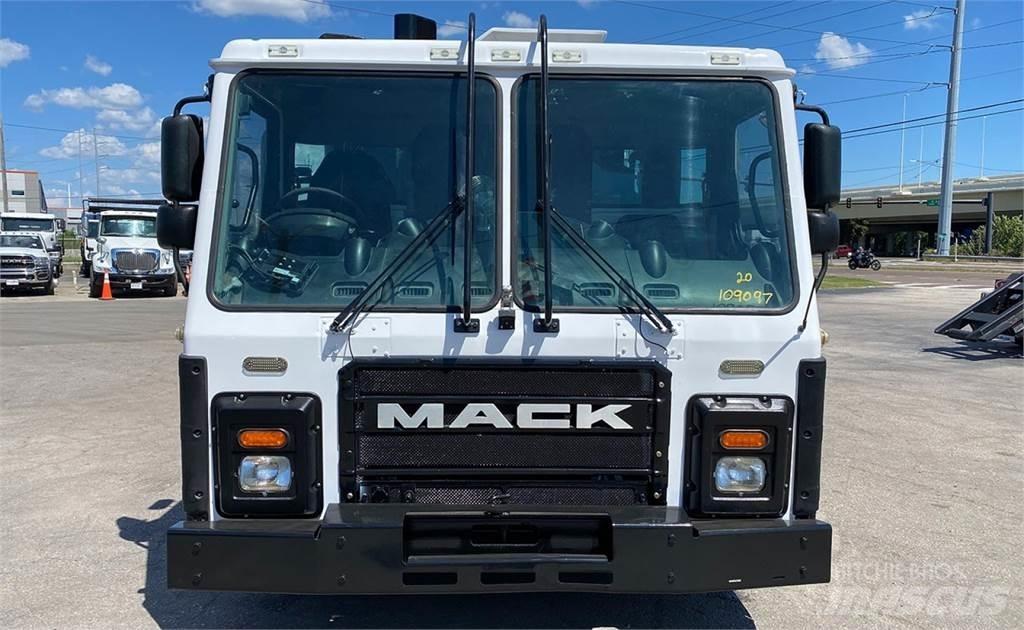 Mack LR613 Vuilniswagens
