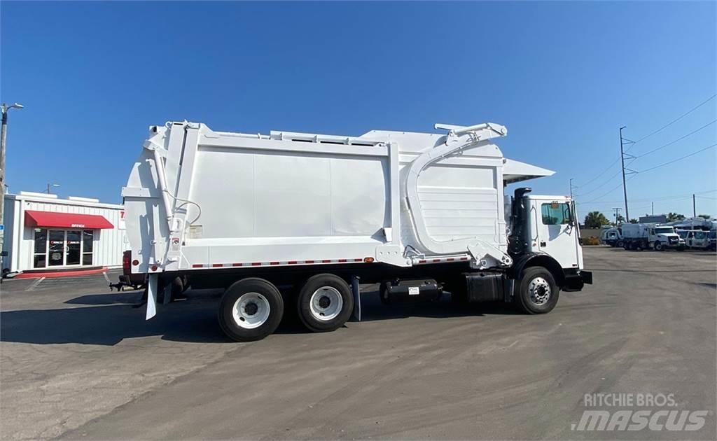 Mack MRU618 Vuilniswagens