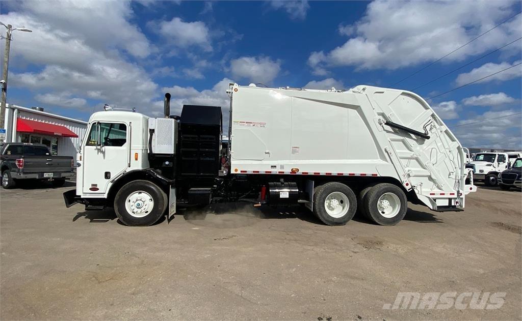Peterbilt 320 Vuilniswagens