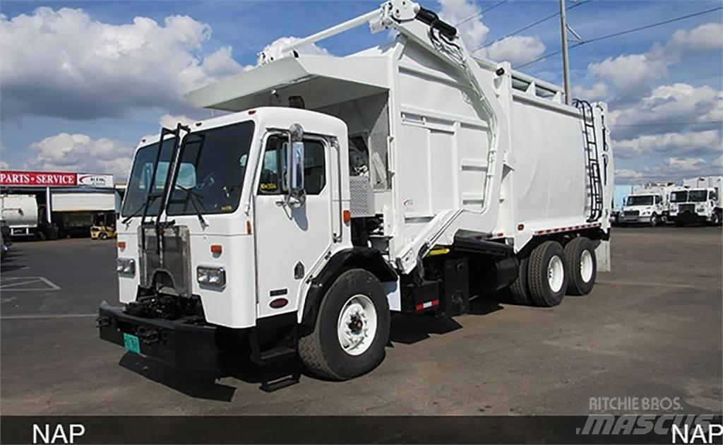 Peterbilt 320 Vuilniswagens