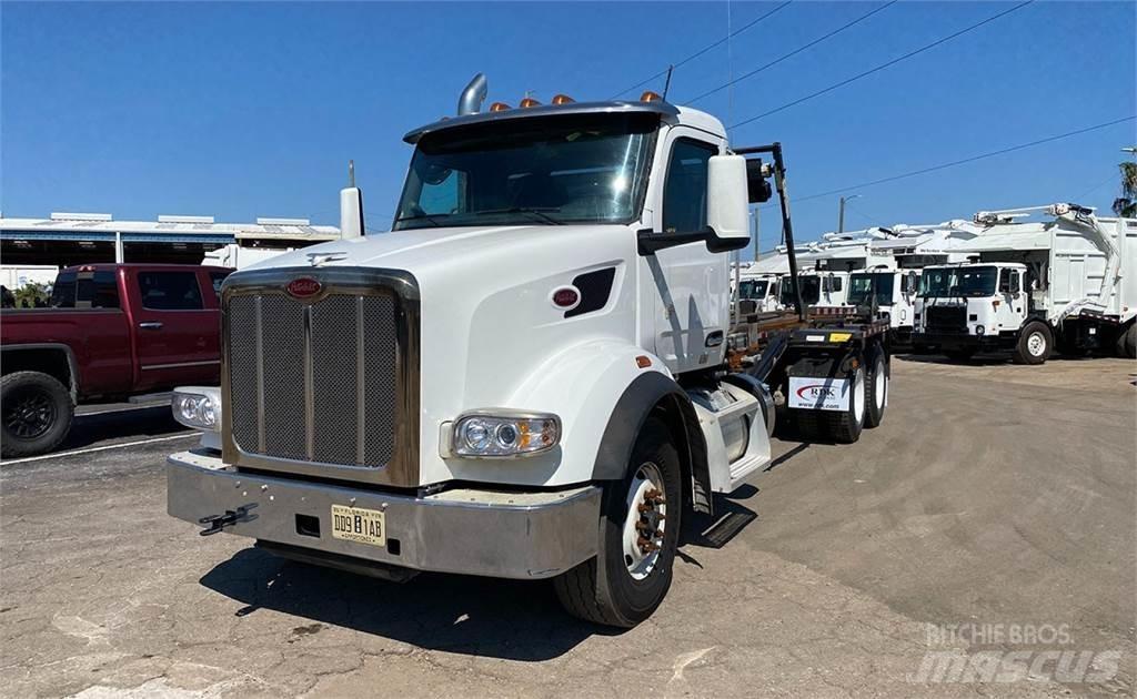 Peterbilt 567 Containertrucks met kabelsysteem