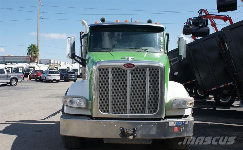 Peterbilt 567 Containertrucks met kabelsysteem
