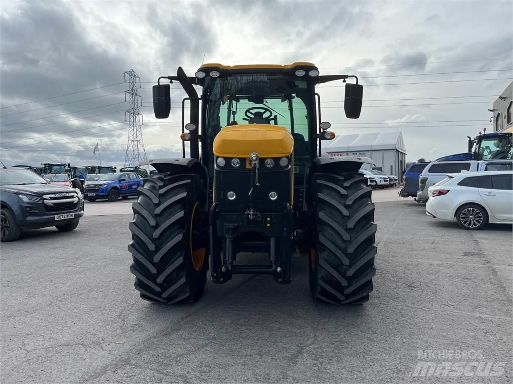 JCB 4220 Tractoren