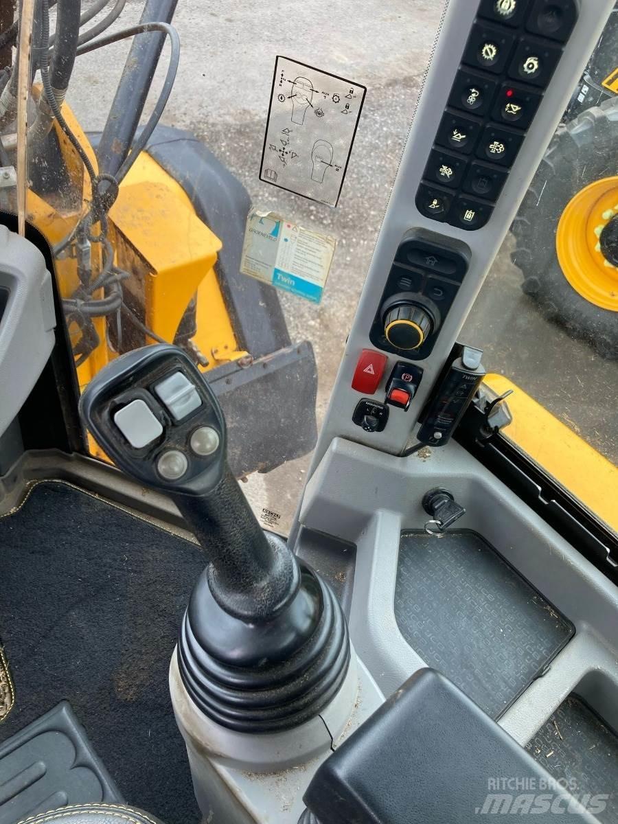 JCB 435S Verreikers voor landbouw