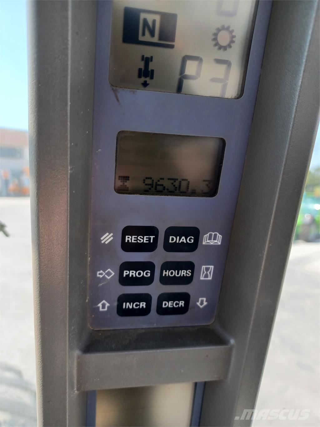 CASE MX 270 Tractoren