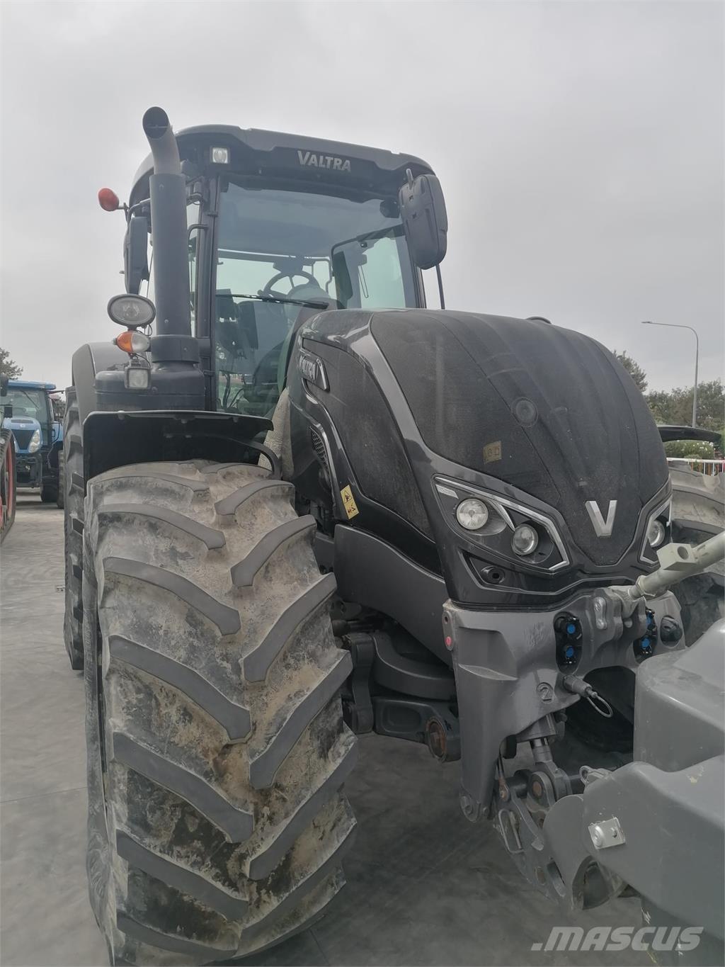 Valtra S324 Tractoren