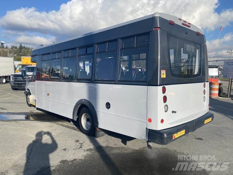 Chevrolet Express Minibussen