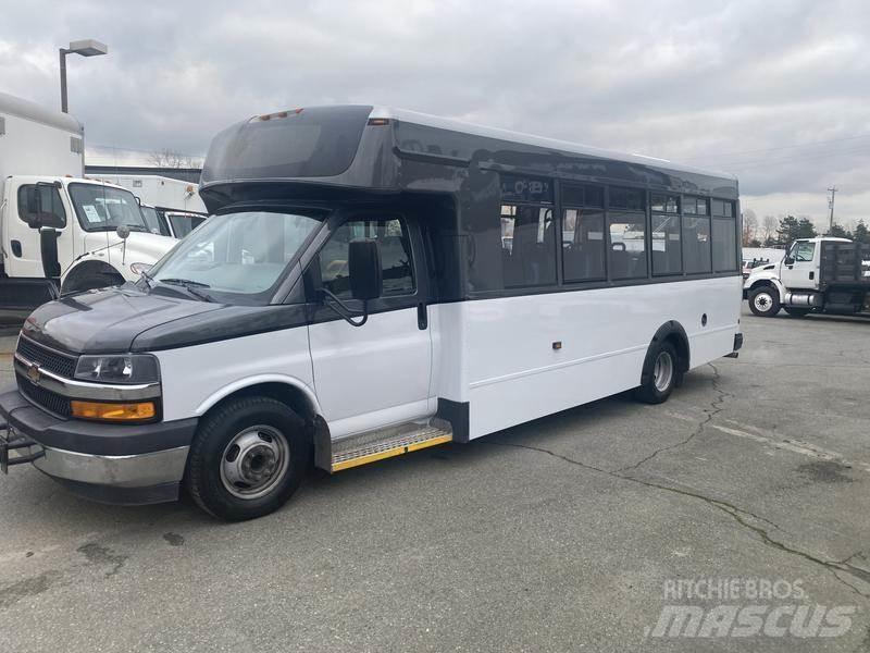 Chevrolet Express Minibussen