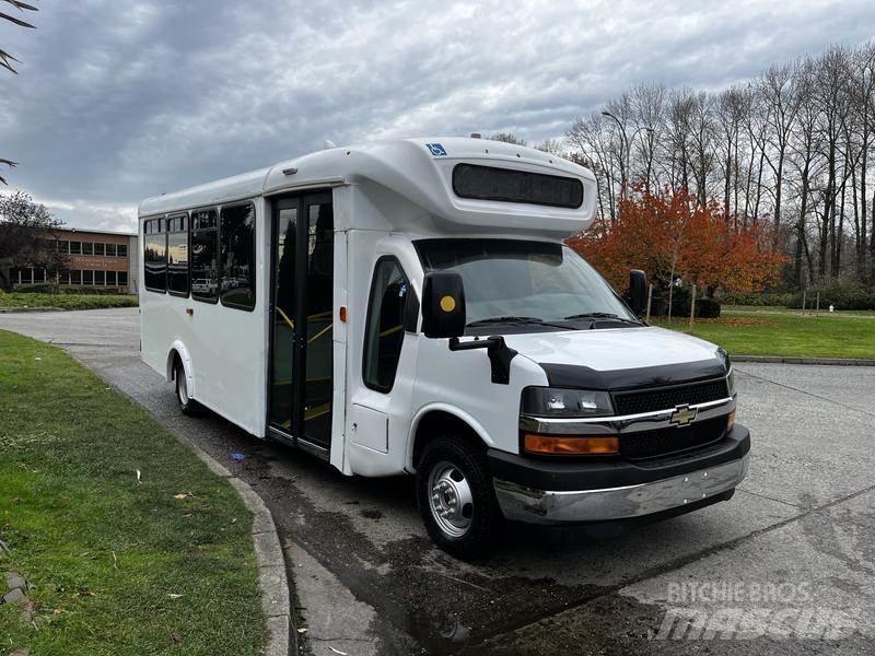 Chevrolet Express Minibussen