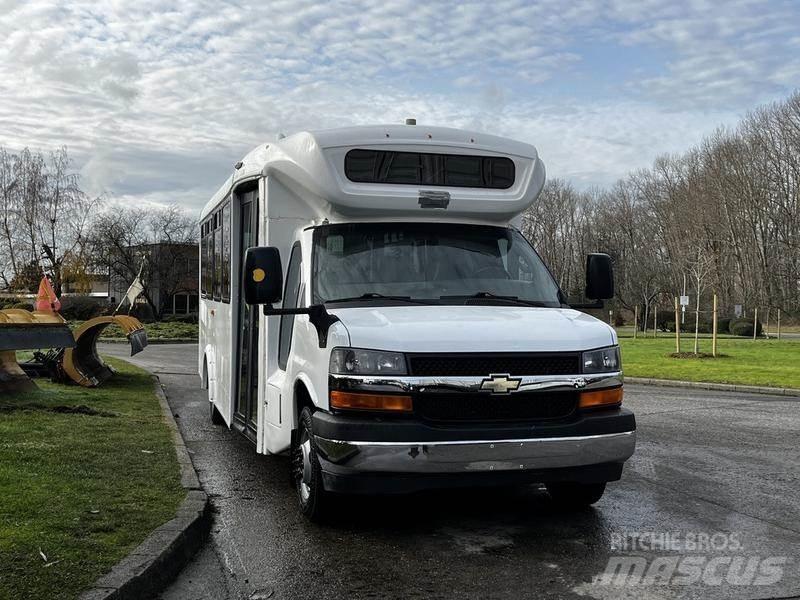 Chevrolet Express Minibussen