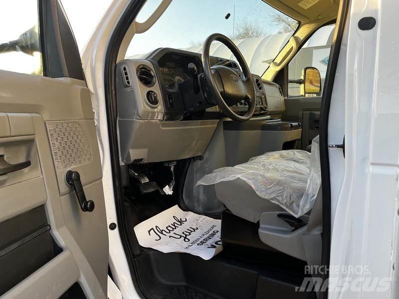 Ford Econoline Gesloten bedrijfswagens