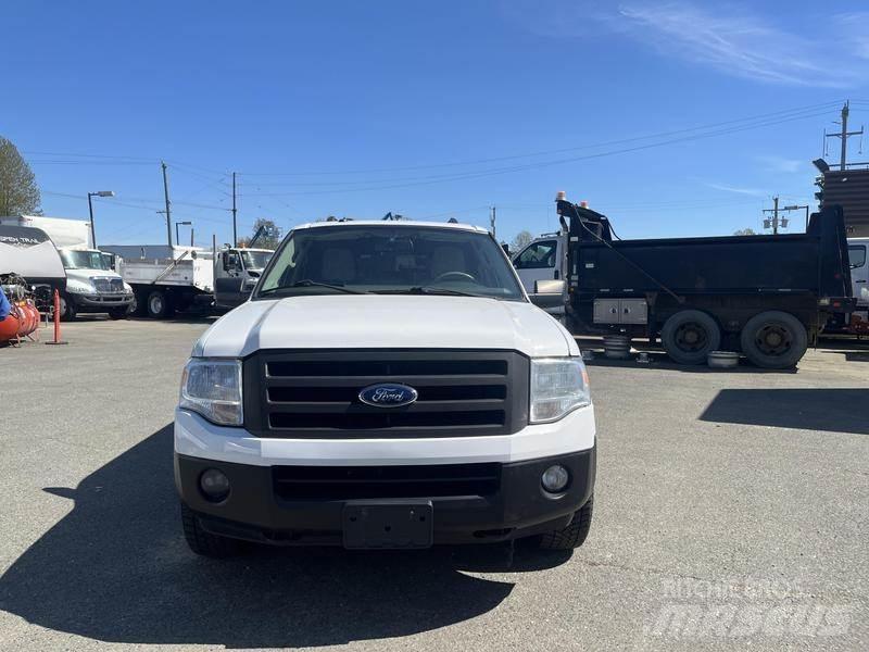 Ford Expedition Auto's