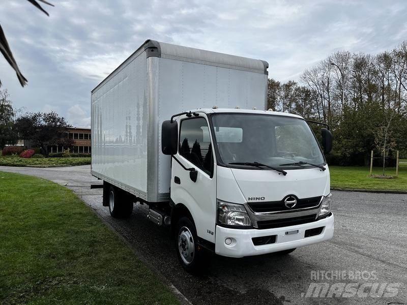 Hino 195 Gesloten bedrijfswagens