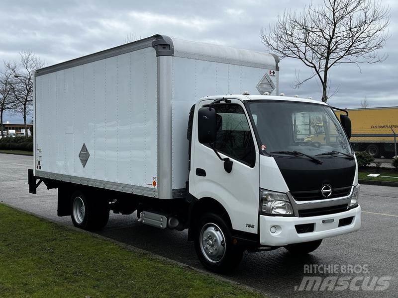 Hino 195 Gesloten bedrijfswagens