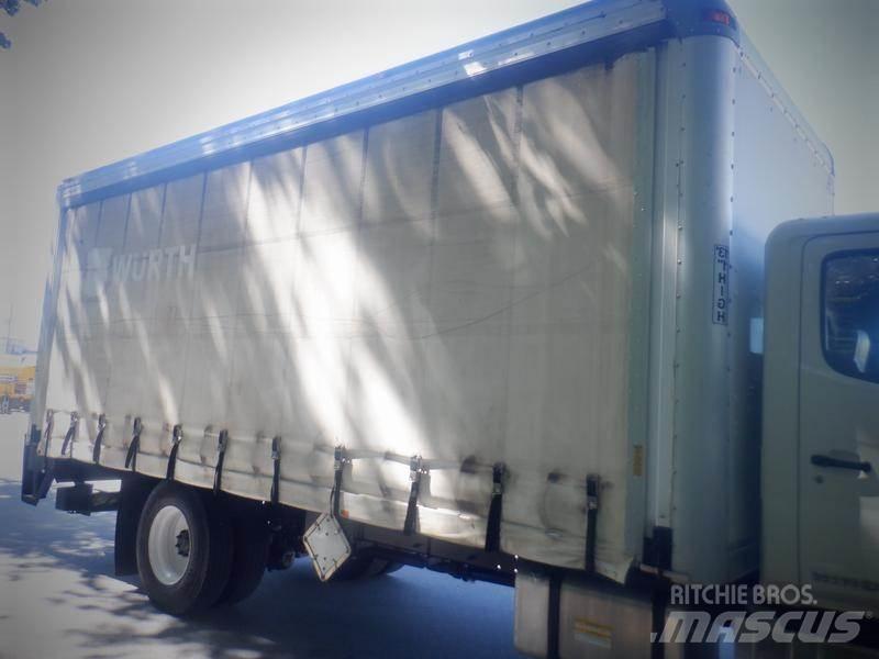 Hino 268 Gesloten bedrijfswagens