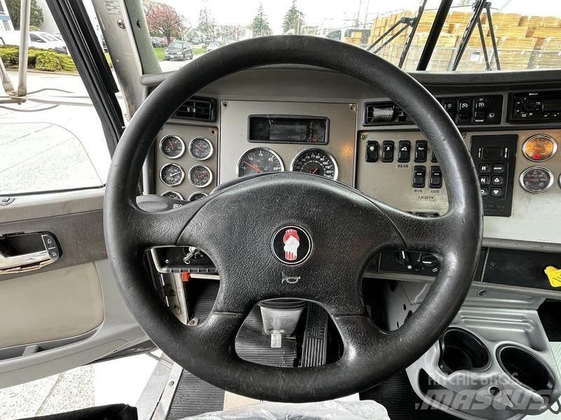 Kenworth T370 Chassis met cabine