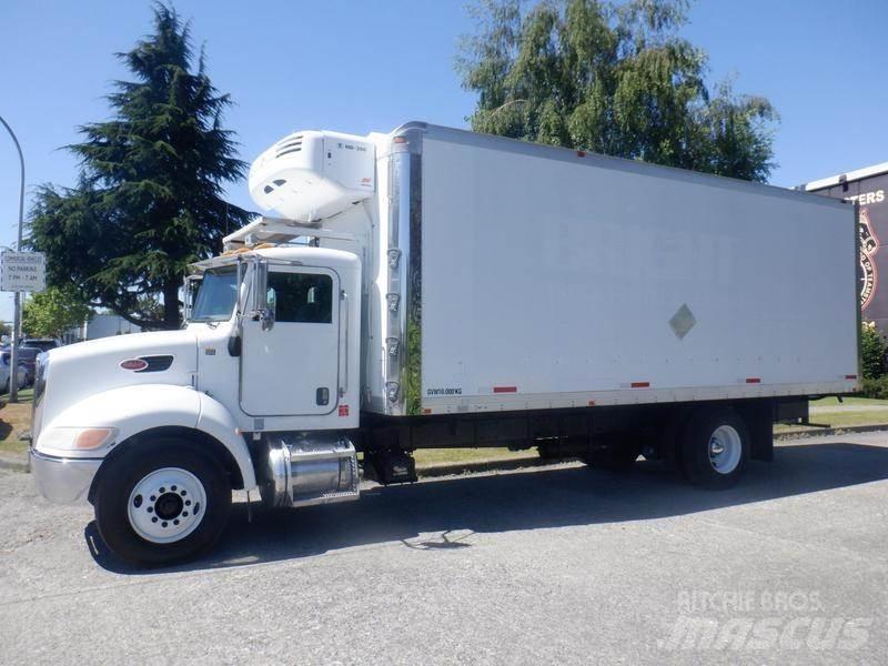 Peterbilt 335 Gesloten bedrijfswagens