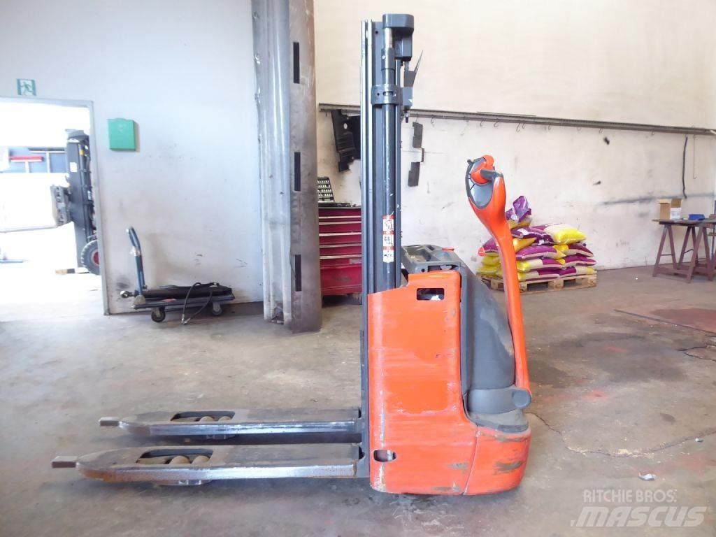 Linde L12L Stapelaar meeloop