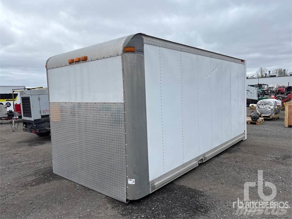  16 ft Van Cabine en interieur