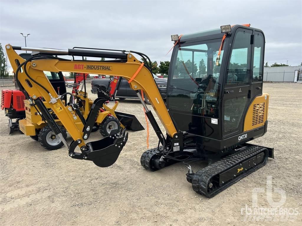 AGT QNT30 Minigraafmachines < 7t