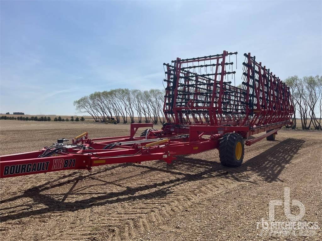Bourgault XR871 Eggen