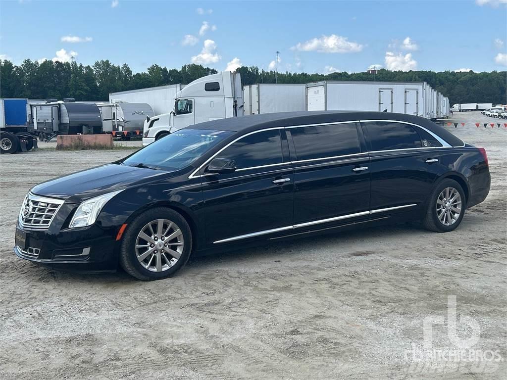 Cadillac STX L6 Auto's