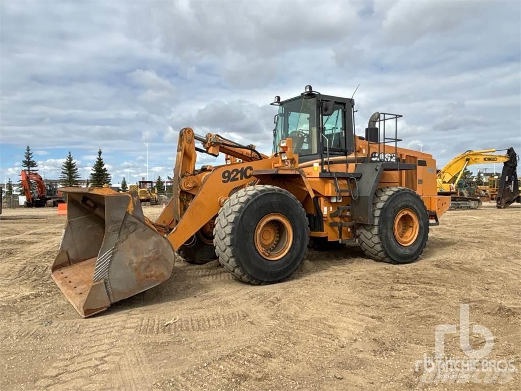 CASE 921C Wielladers
