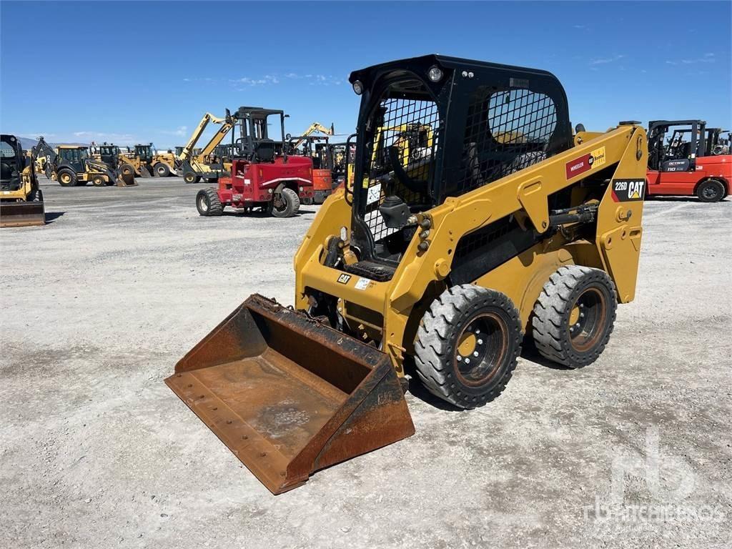 CAT 226D C1-H2 Schrankladers
