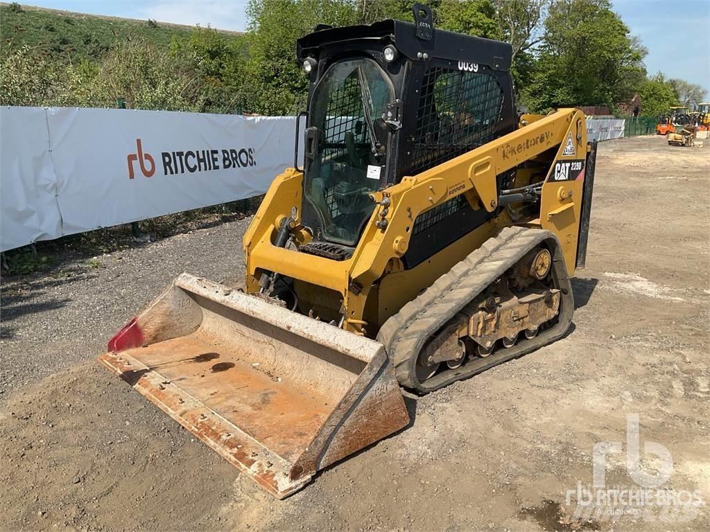 CAT 239D Schrankladers