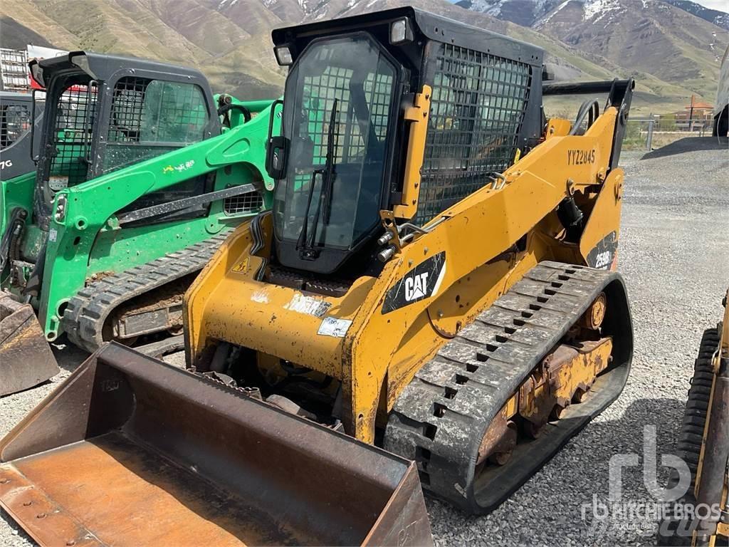 CAT 259B3 Schrankladers