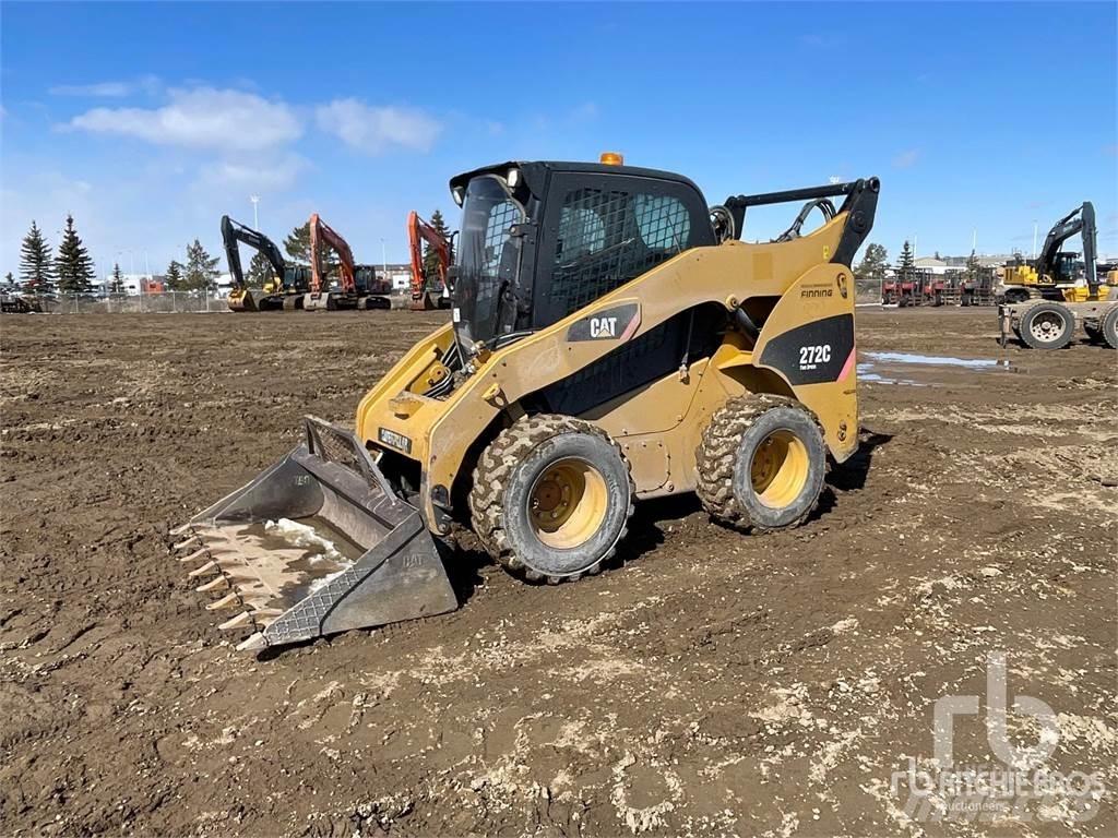 CAT 272C Schrankladers