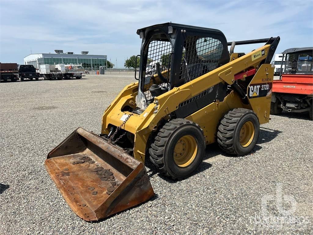CAT 272D2 Schrankladers