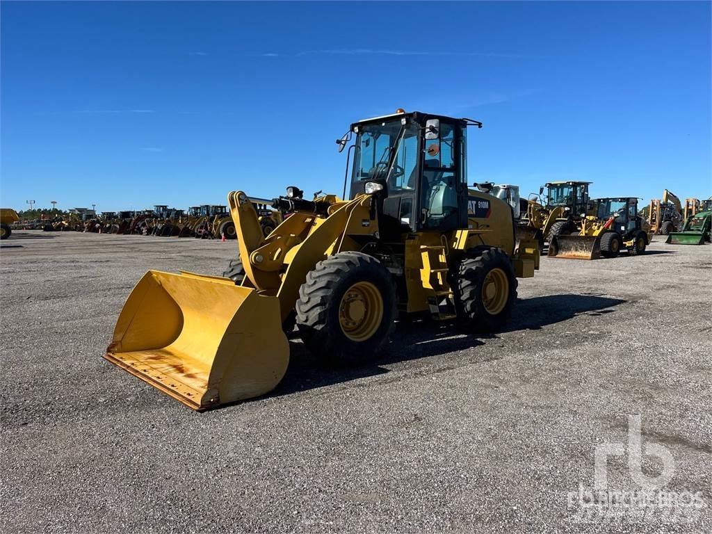CAT 910M Wielladers