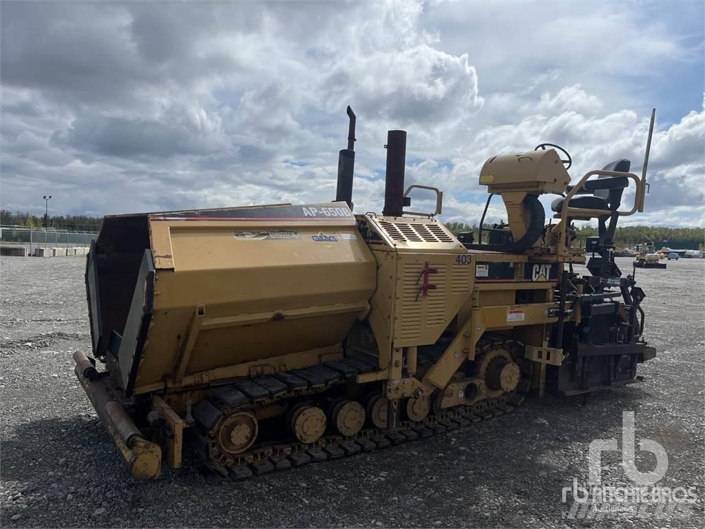 CAT AP-650B Asfaltafwerkmachines