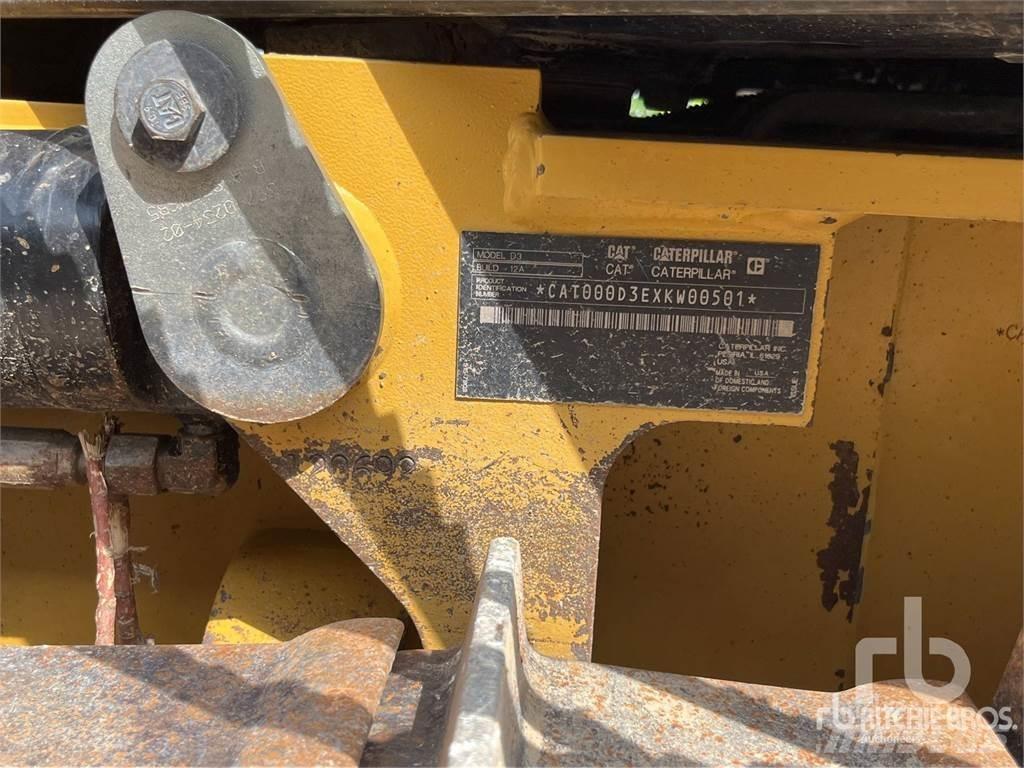 CAT D3 Rupsdozers