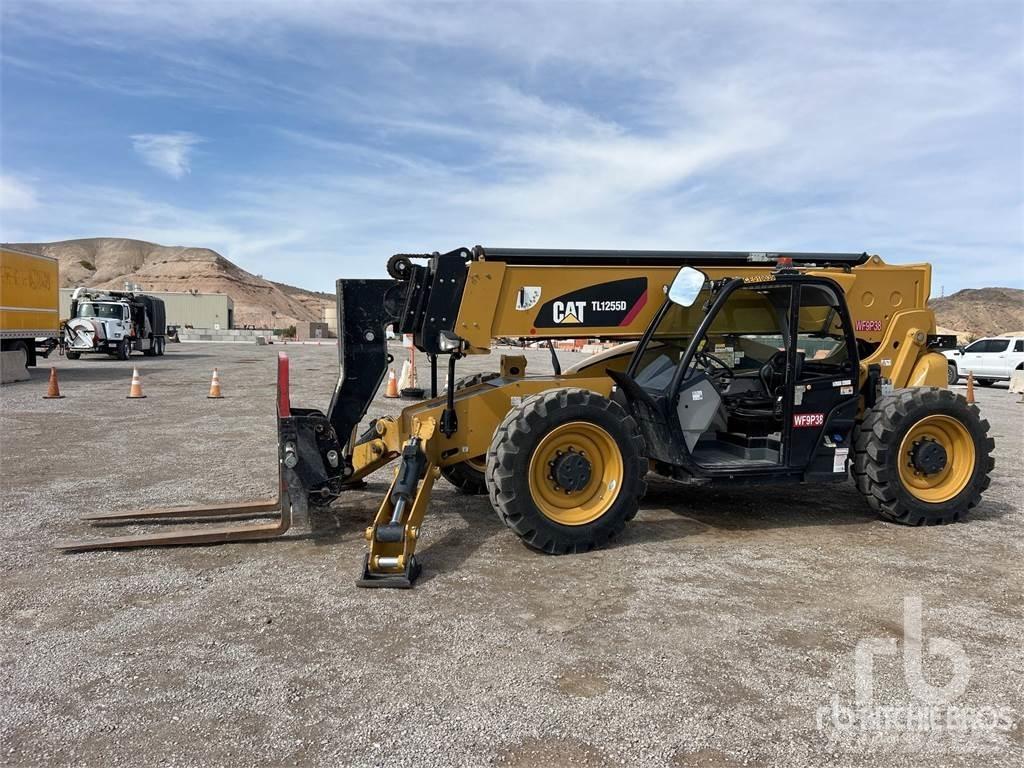 CAT TL1255D Verreikers